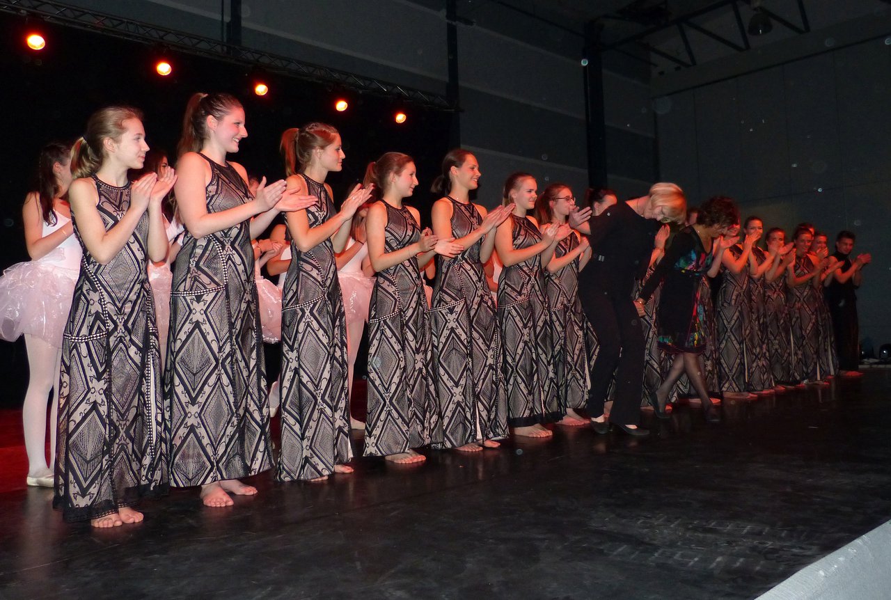BSG-Tanzgruppe begeistert bei Europawoche in Auch