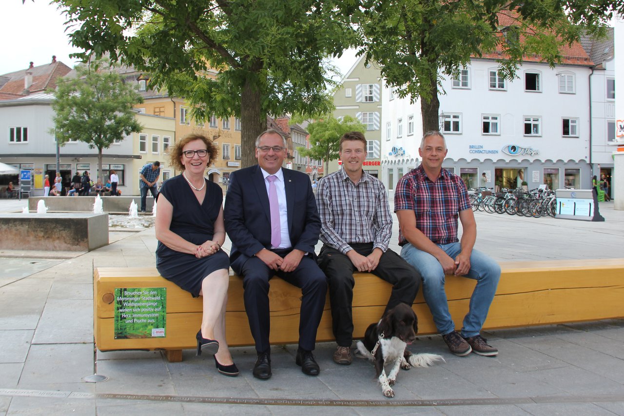 Neue Bänke für die Innenstadt