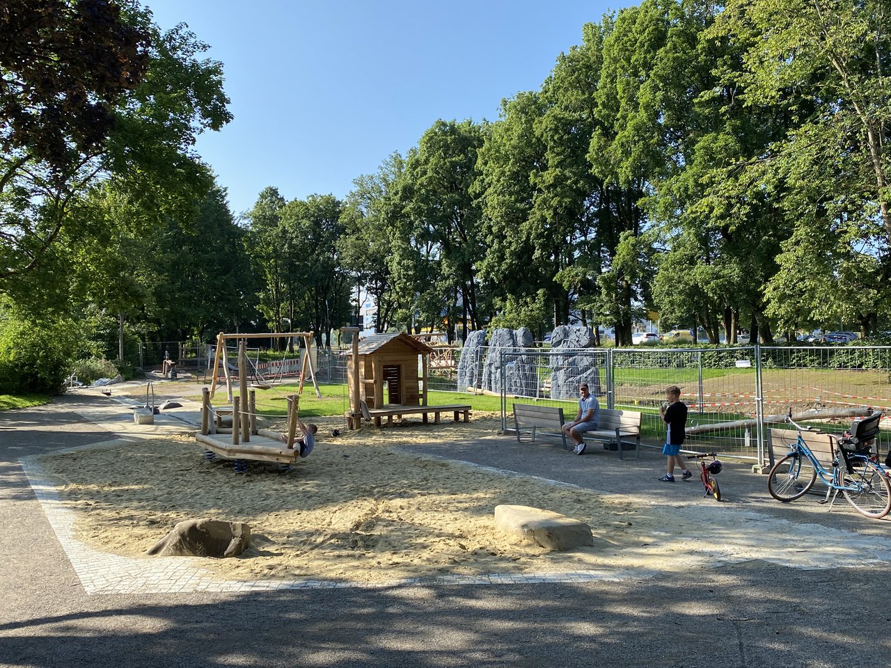 Spielplatz Haienbach teilweise geöffnet