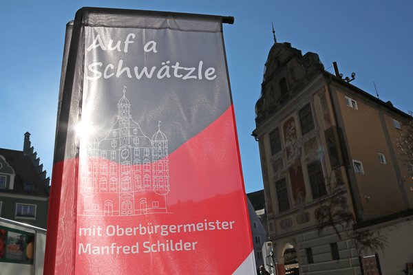 {{ blog.title }}