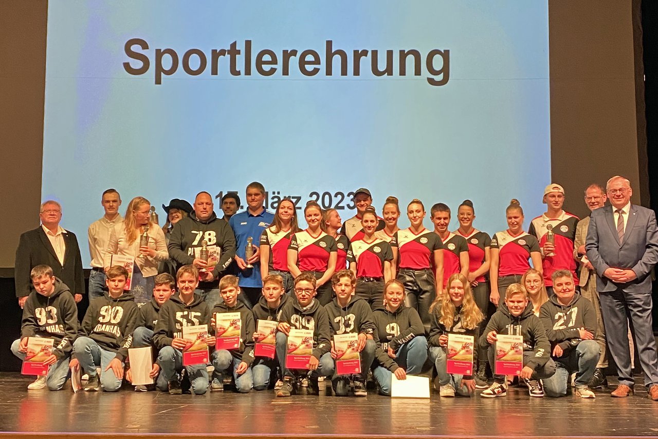 2023-03-17_Sportlerehrung_01.jpg
