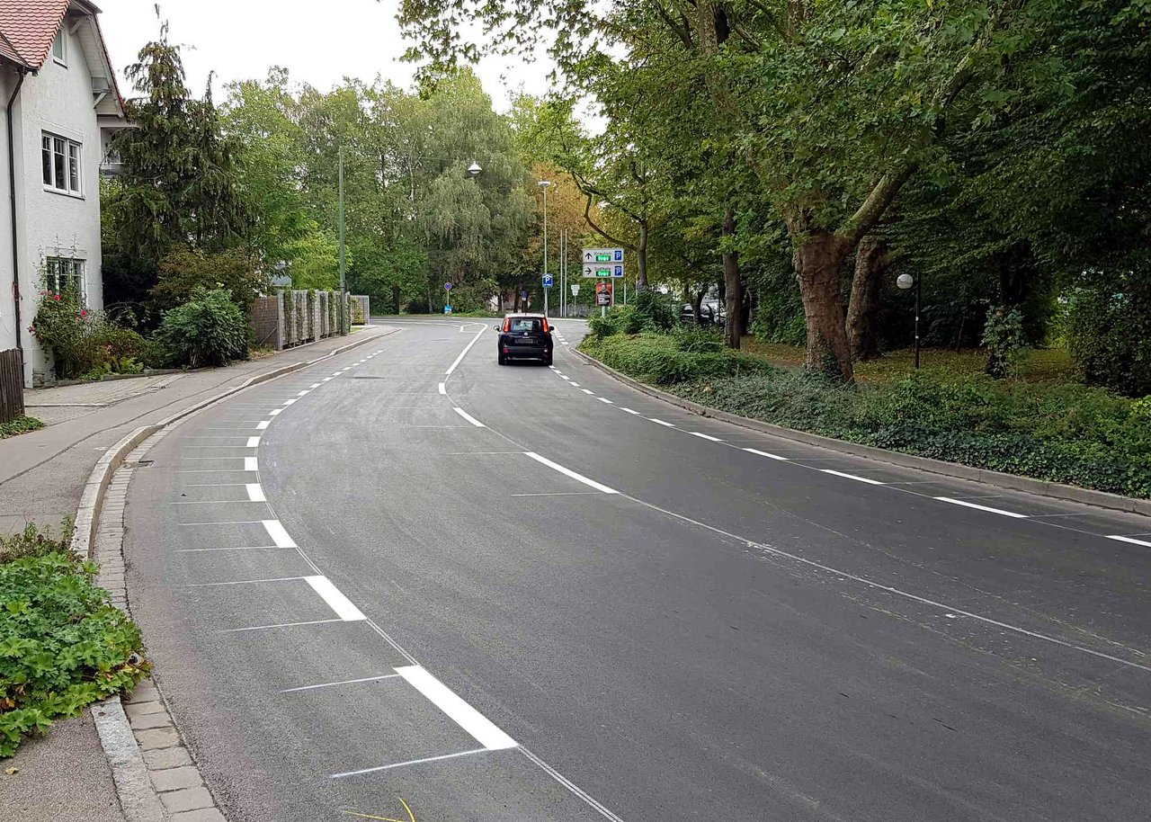 2023-10-05_Fahrradstreifen-Koenigsgraben_001