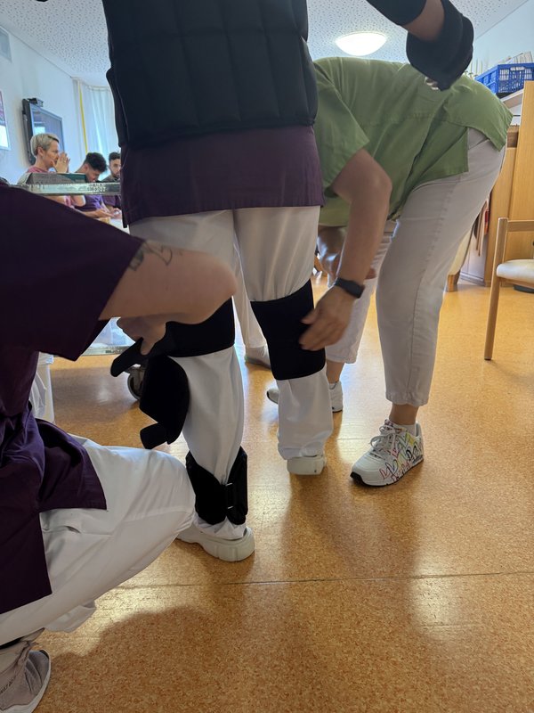 Alterssimulationsanzug