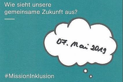 {{ blog.title }}