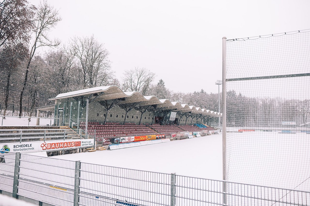 Arena Schnee 01 MECKES.jpg