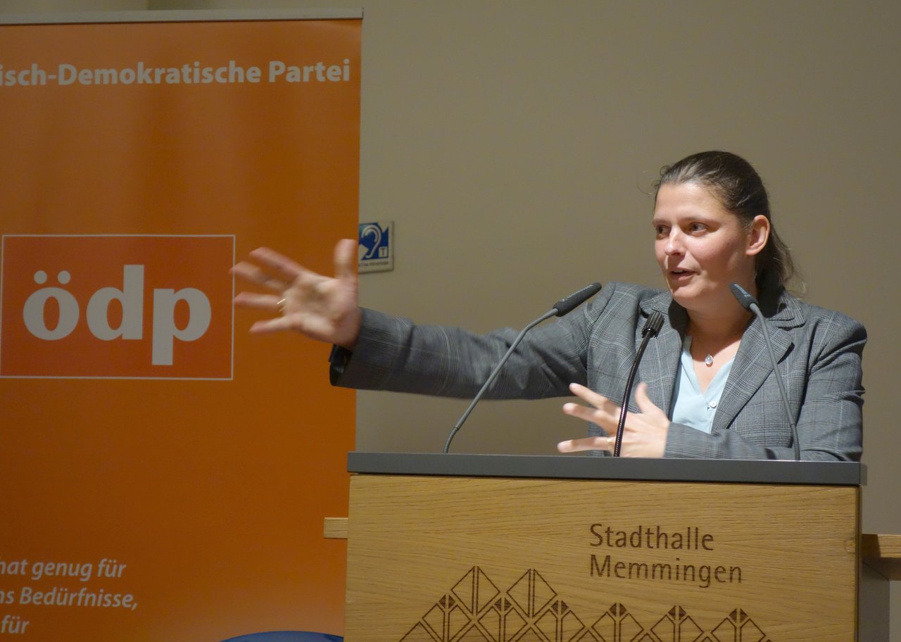 ÖDP-Spitzenkandidatin Agnes Becker besucht Memmingen
