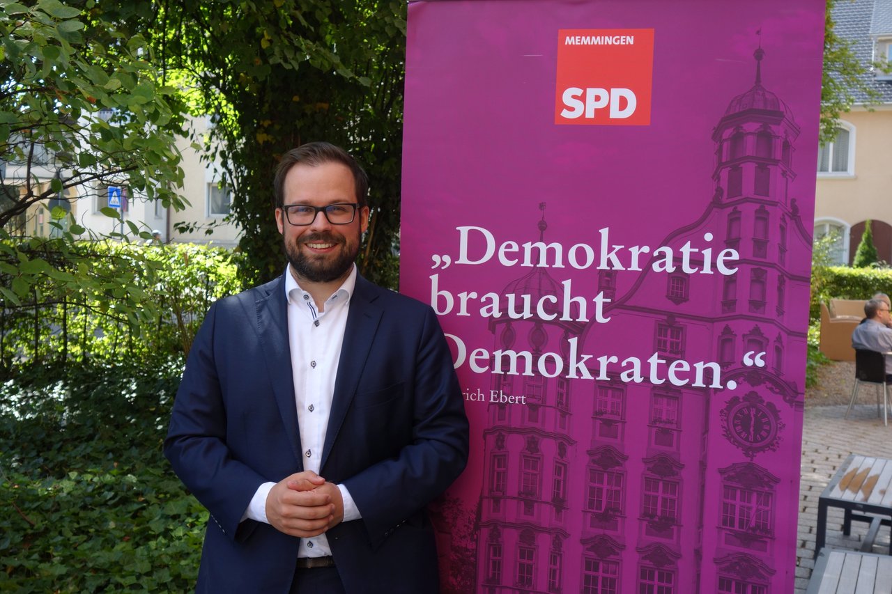 SPD präsentiert OB-Kandidaten Jan Rothenbacher