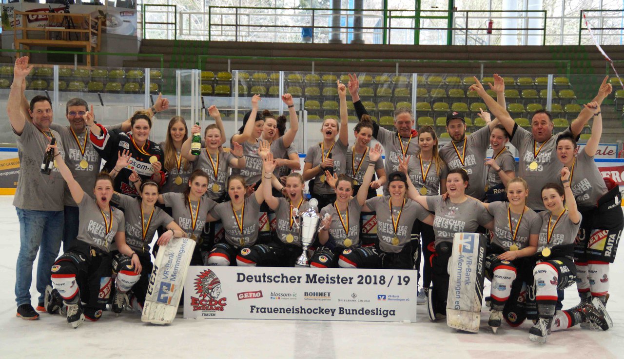 Deutscher Meister Damen.jpg