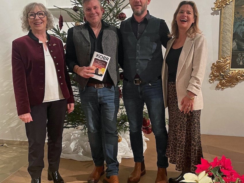 Gruppenbild Kobr-EhrenamtskartenVA01ms