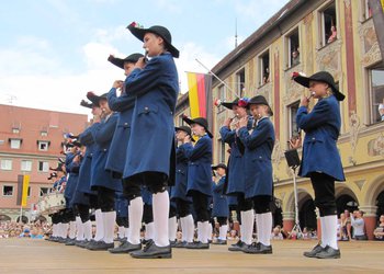 KF 05.jpg