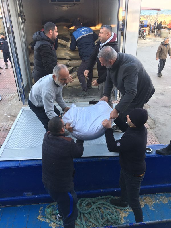 Karataş YArdım Faaliyetleri (11).jpg