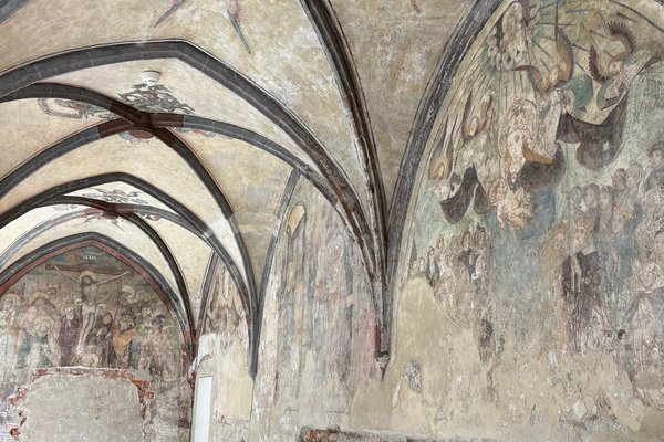 {{ blog.title }}