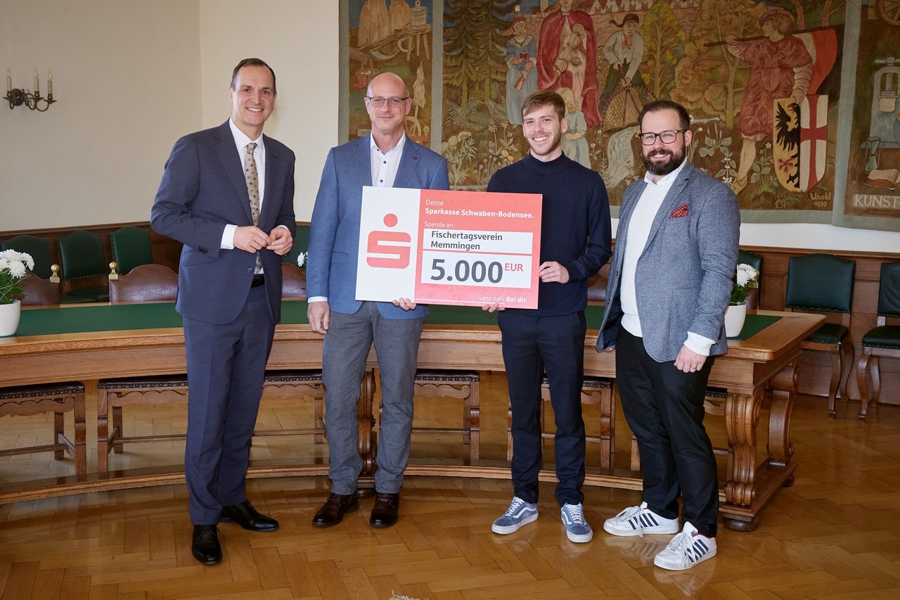 Pressebild_Spende_Fischertagsverein