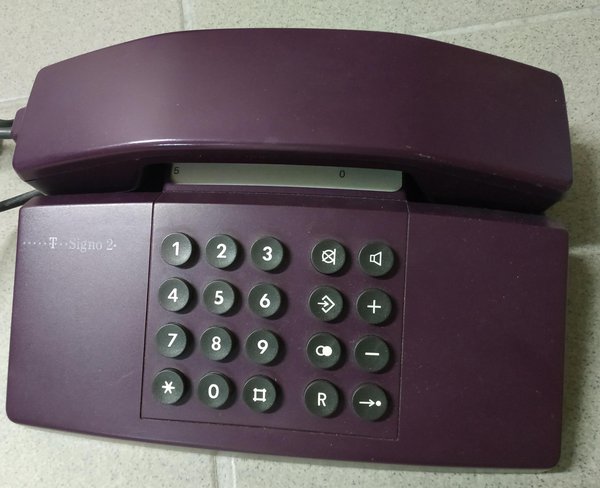 Telefon.jpg