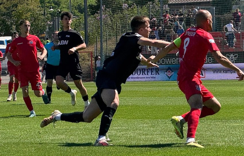 Uha FCM 2 01