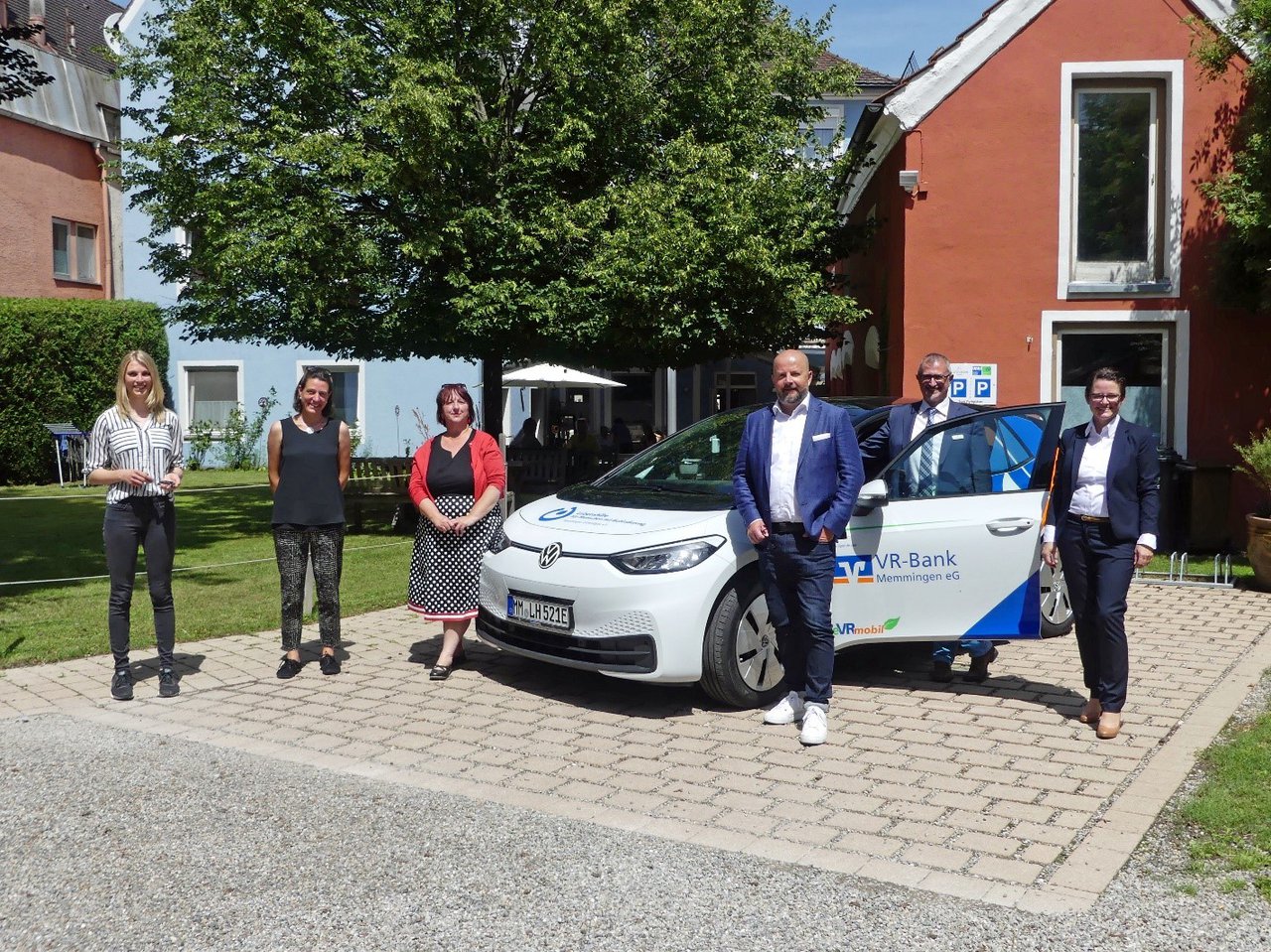 VR-Bank spendet an Lebenshilfe