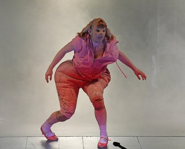 lts_animalfarm_015_cindywalther_fotokarlforster_1a0e1b04