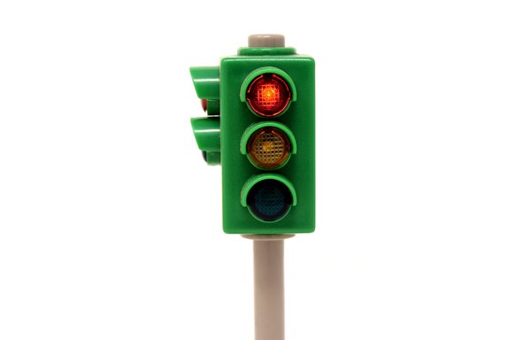 traffic-light-g3ef8a3a98_1920.jpg