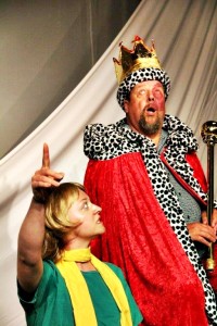 Kleiner Prinz (Viola Brugger) und König (Wolfgang Schauberger). Foto: privat