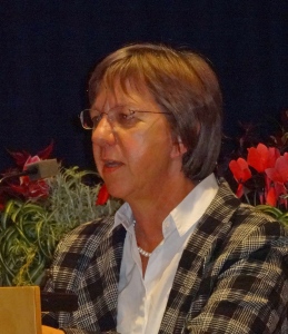 Sabine Wenng wie darauf hin, dass mehr barrierefreier Wohnraum geschaffen werden muss