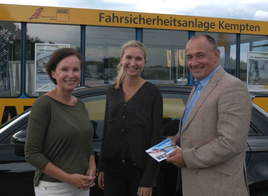ADAC Svenja Selig ist 10000 Teilnehmerin des ADAC Verkehrsübungsplatzes in Kempten